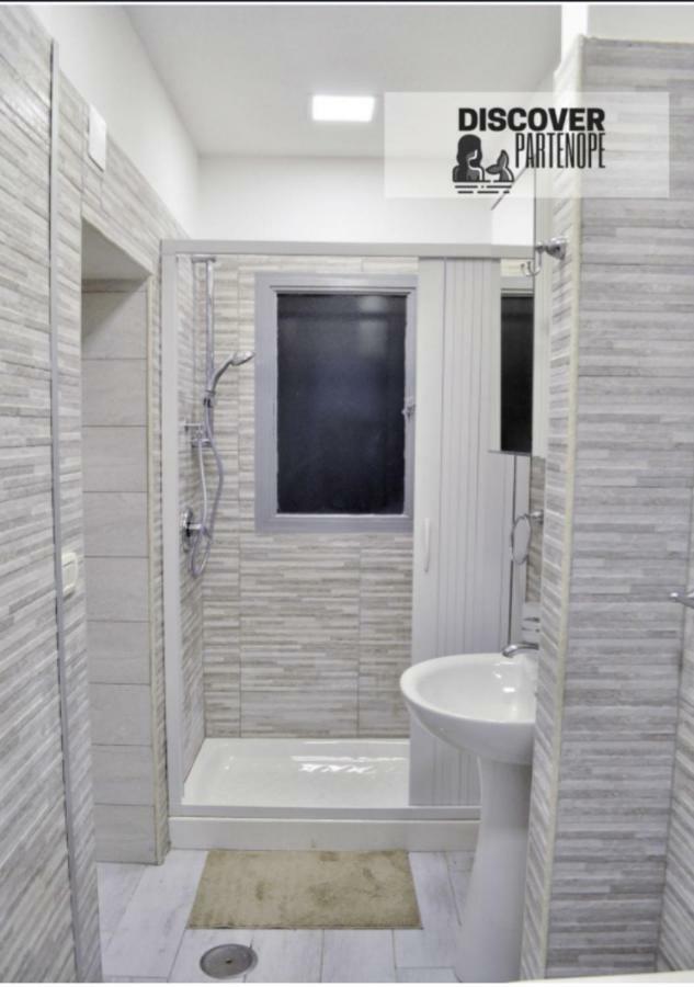 Discover Partenope Napoli Ngoại thất bức ảnh